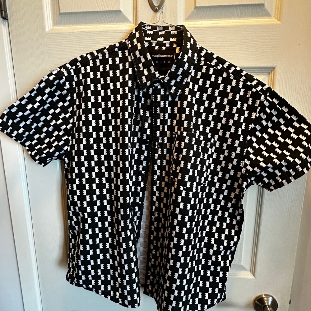 Hundreds short sleeve checked button-up shirt - L - Black & white